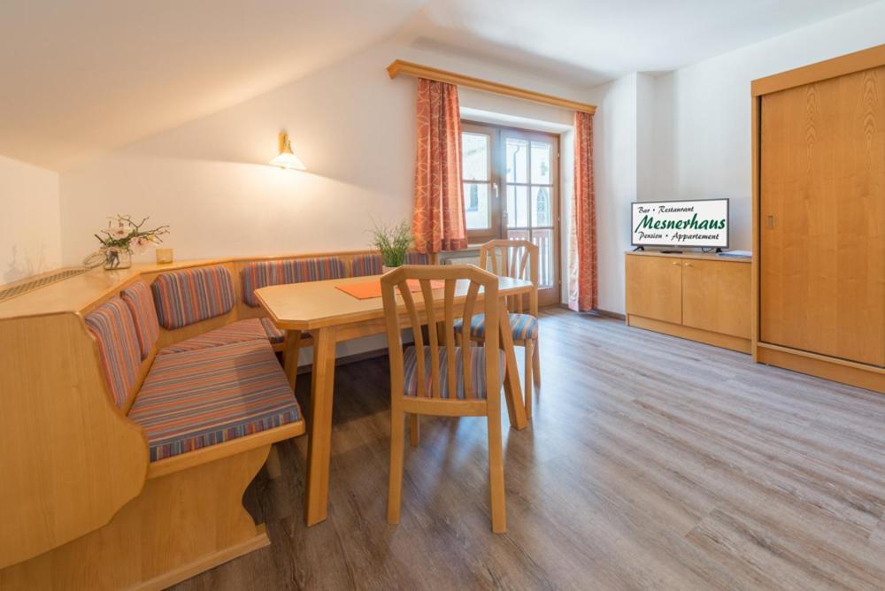 Mesnerhaus Muhlbach Hotell Exteriör bild